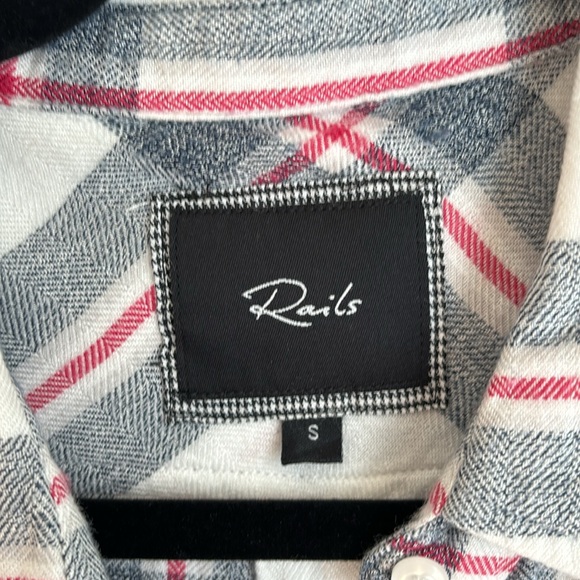 Rails Hunter Plaid Button Down Top. Size Small. - Picture 4 of 8